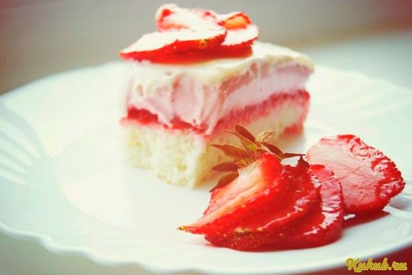 йогуртовый, торт-желе, клубникой йогуртовый, торт-желе, клубникой