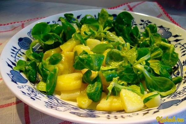 несложный, картофельный, салат