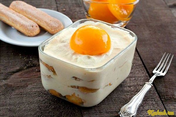 нежный, персиковый нежный, персиковый