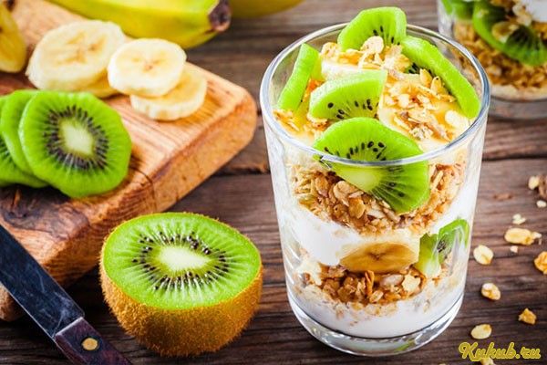 парфе, йогурта, киви