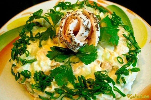 салат, чебурашка, курицей