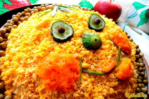 салат, колобок, колбасой