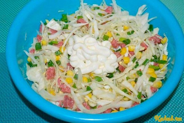 салат, колбасой, капуста