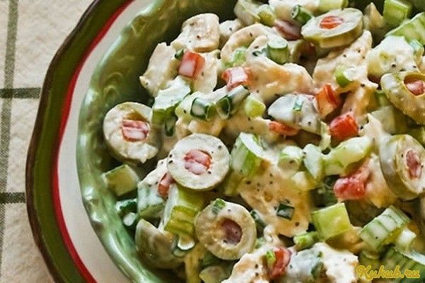салат, курицей, оливками