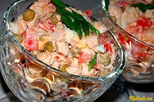 салат, курицей, помидорами салат, курицей, помидорами