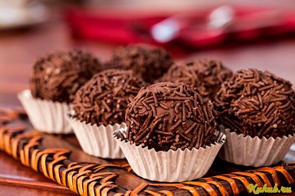 шоколадный, десерт