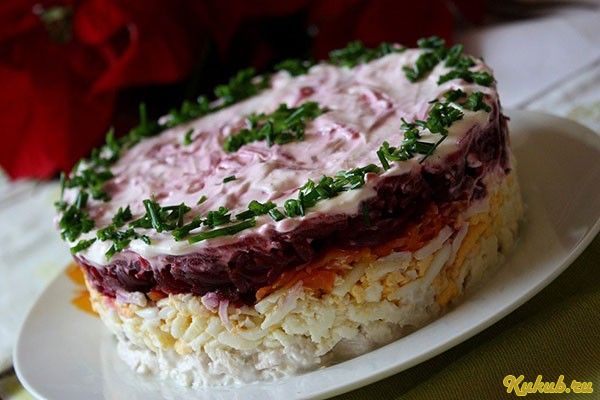 слоеный, овощной, салат