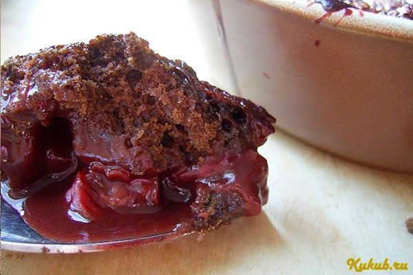 стремительное, шоколадное, суфле, вишня