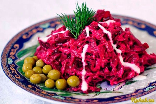 свекольно-яблочный, салат, творог