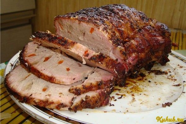 свинина, запеченная, корицей