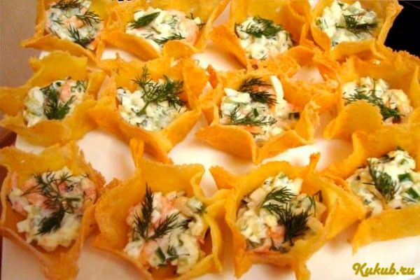 тарталетки, сыра, огурцом тарталетки, сыра, огурцом