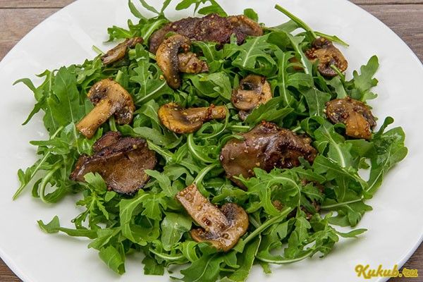 теплый, салат