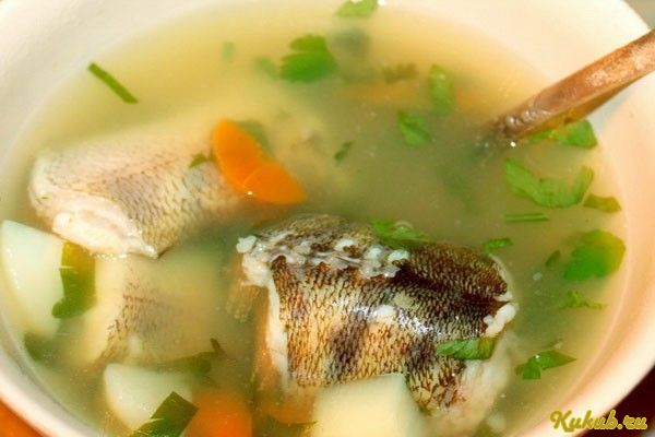 судаком, курицей