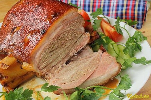 запеченная, свиная, рулька