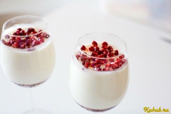 желе, сметаны, гранатом