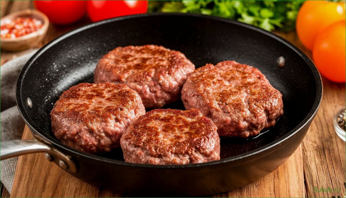 Как приготовить сочные классические котлеты из фарша на сковороде дома
